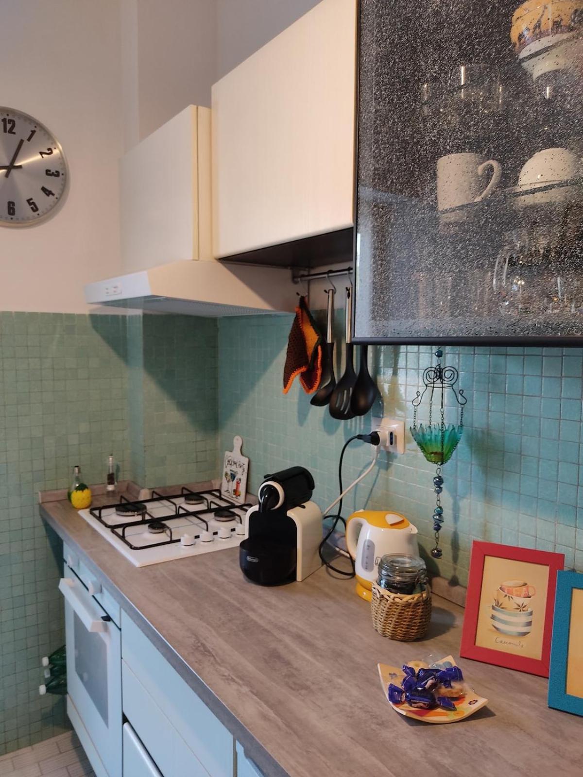 Garbatella, Lovely Mini Apartment Rom